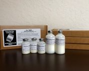 Anaplasmosis Vaccine and Selenium Boluses Boxes